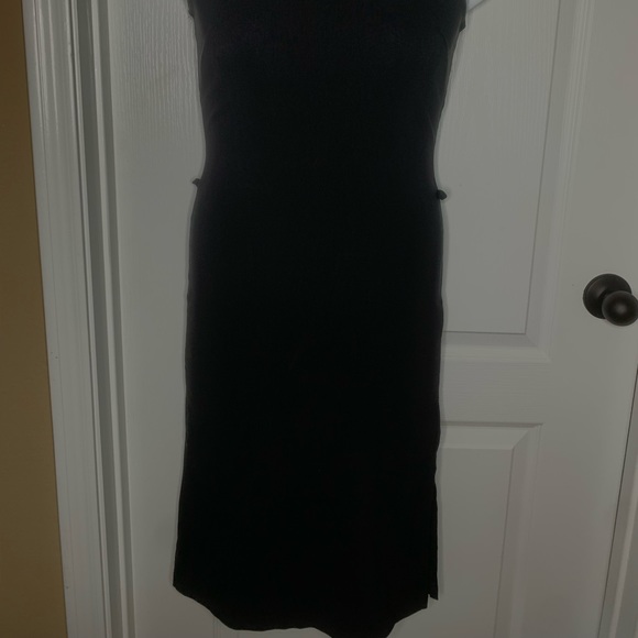 🎈Sleeveless turtleneck long dress in black. size Medium - Picture 15 of 15